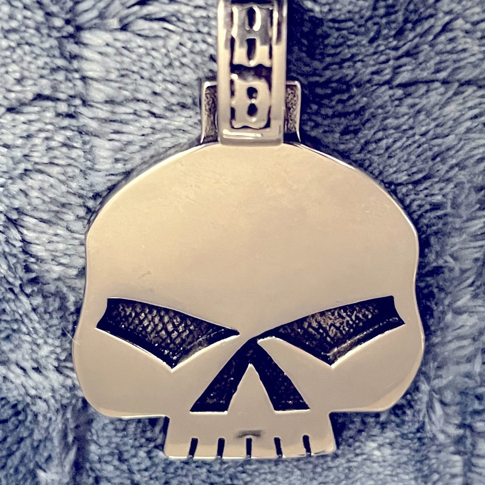 Solid Harley “G” Skull Pendant